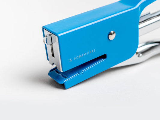 מהדק נייר רטרו - כחול