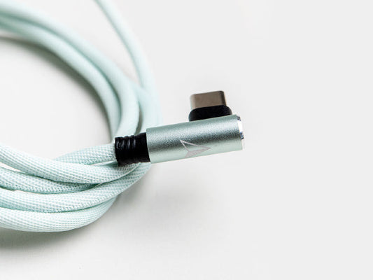 כבל טעינה Stay Connected – USB Type C בצבע מנטה
