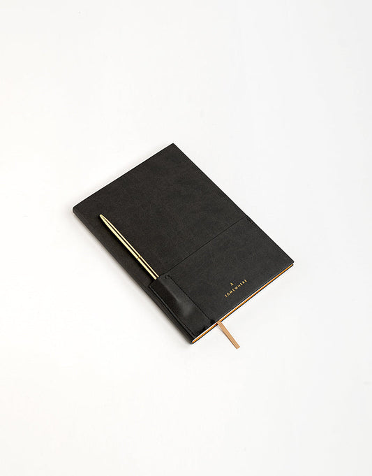 המחברת האולטימטיבית - גדולה -  בצבע גרפיט + עט מוזהבת