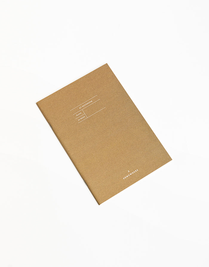 מחברת חלקה A5 בכריכה רכה – מתאימה גם כמחברת מילוי